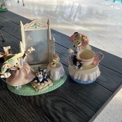 Minnie Music Box And Minnie Mirror Collection Pieces
