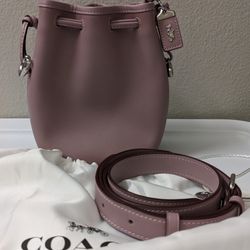 Brand New Authentic Coach Leather Bucket Bag