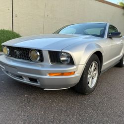2008 FORD MUSTANG, LOW MILES, CLEAN AUTO-CHECK, RUNS GREAT, COLD AC, FINANCE AVAILABLE 🚘
