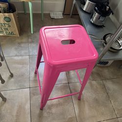 Wayfair Pink metal barstoola