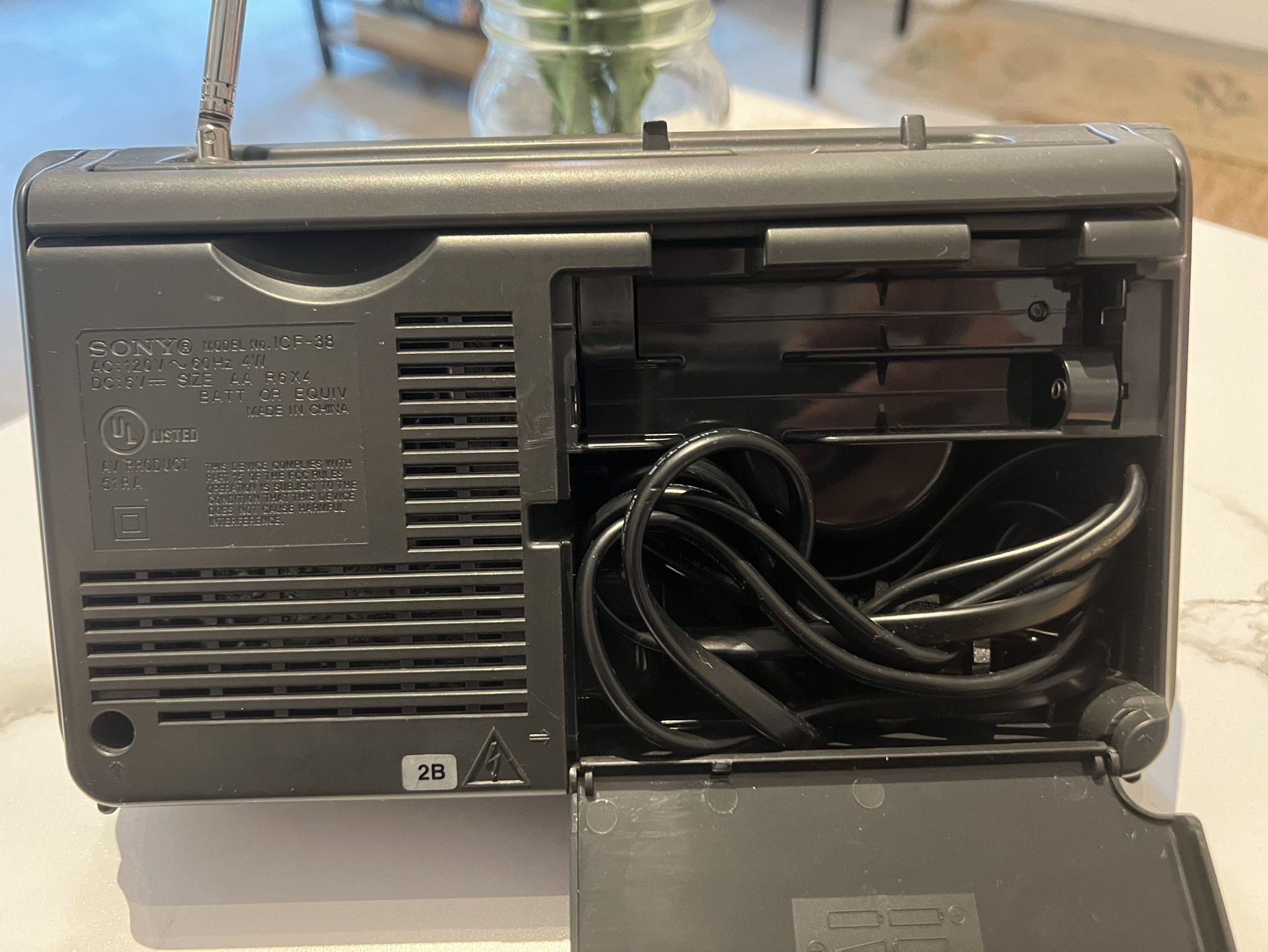 Sony ICF-38 for Sale in Miami, FL - OfferUp