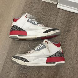 Jordan 3 Fire red size 9