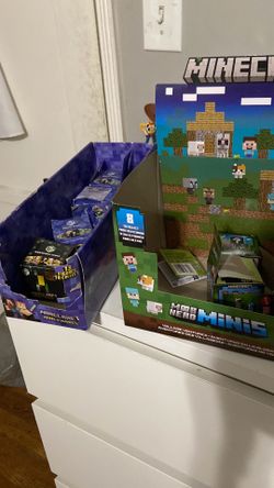 Minecraft boxes and display