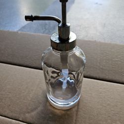 Soap Dispenser, Soap Dish, Towel Holder