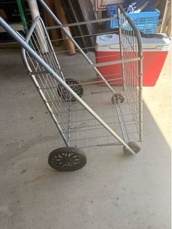 Like new push basket