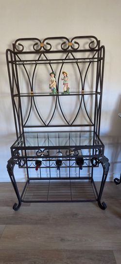 Pub Table glass top with 2 chairs and Bakers/wine rack