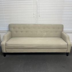 Free Couch 