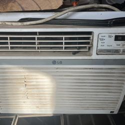 Window air conditioner