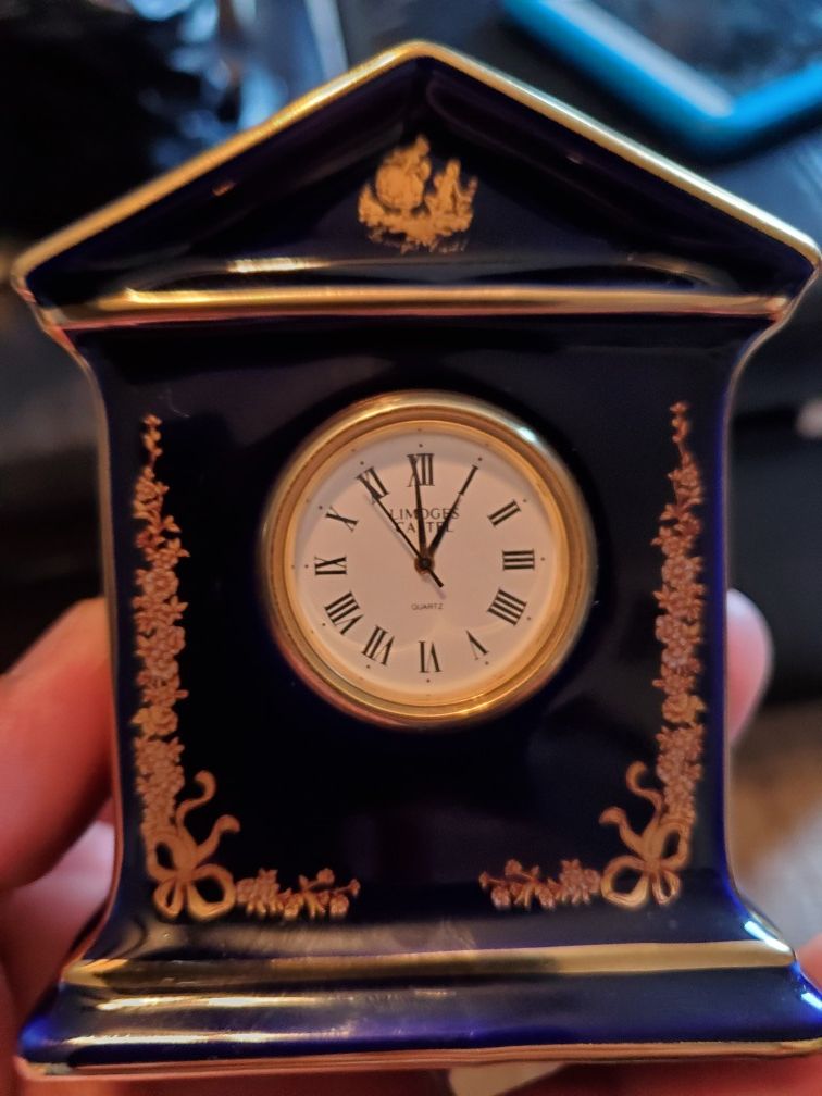 【時計稼働品】HAVILAND LIMOGES 置き時計 エレファント柄 Clock..limoges France