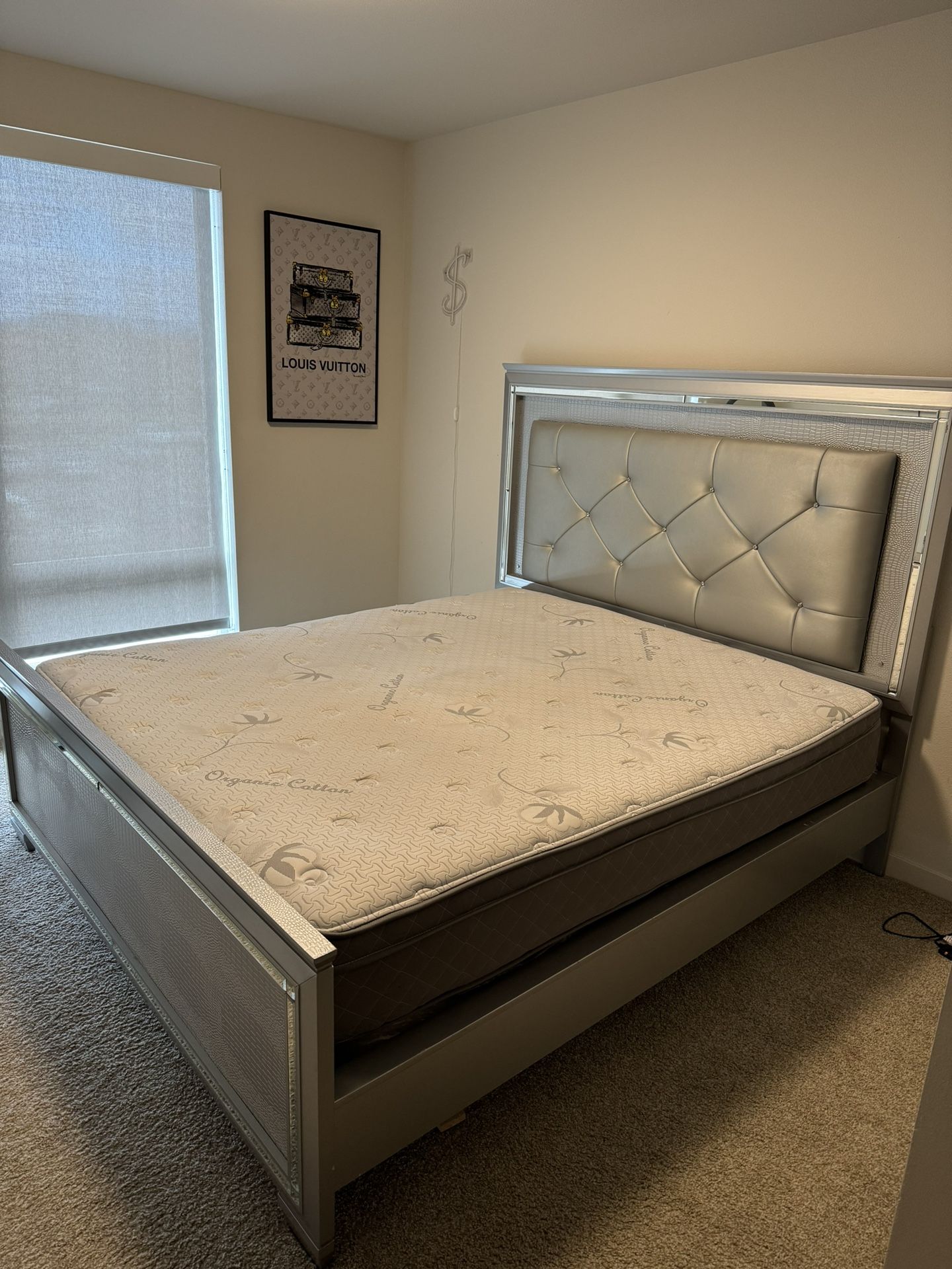 California King Bedroom Set!