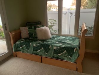 Vermont Precision twin bedroom set