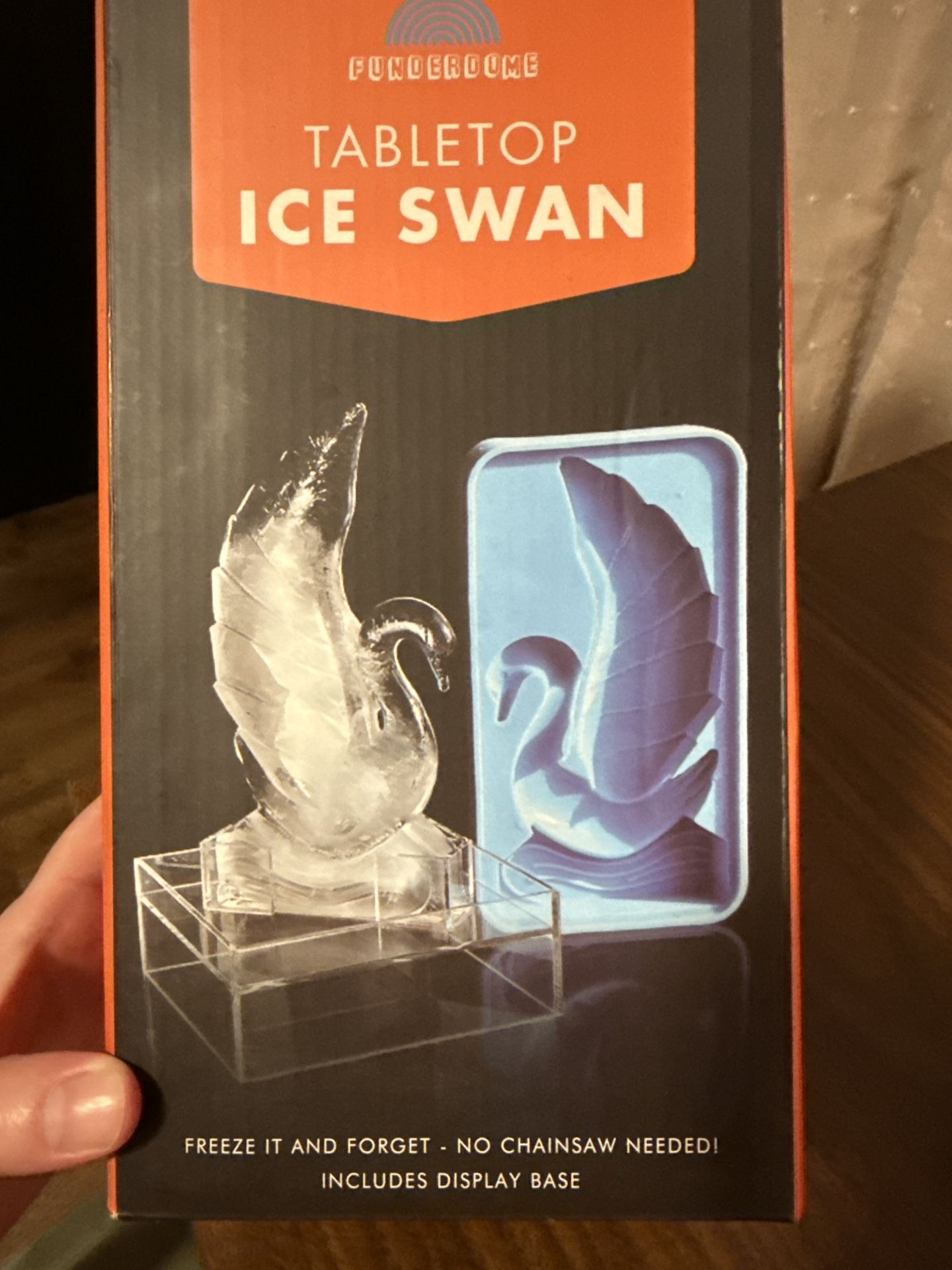 Tabletop Ice Swan Tray - Still In Packaging