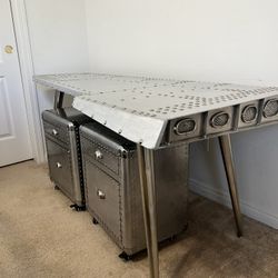 Airplane Style Desk With 2 Side Tables With Drawers!