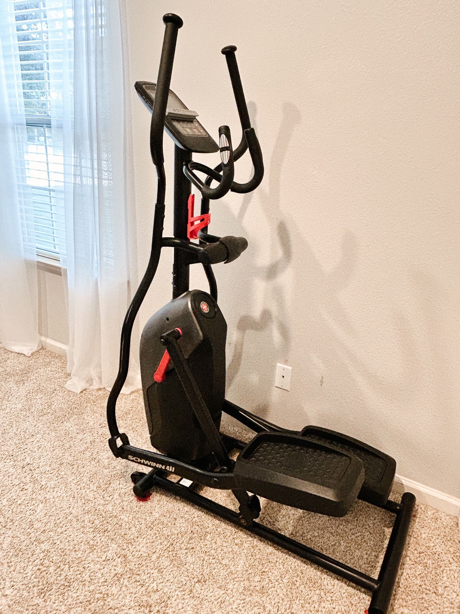 Black Elliptical Machine