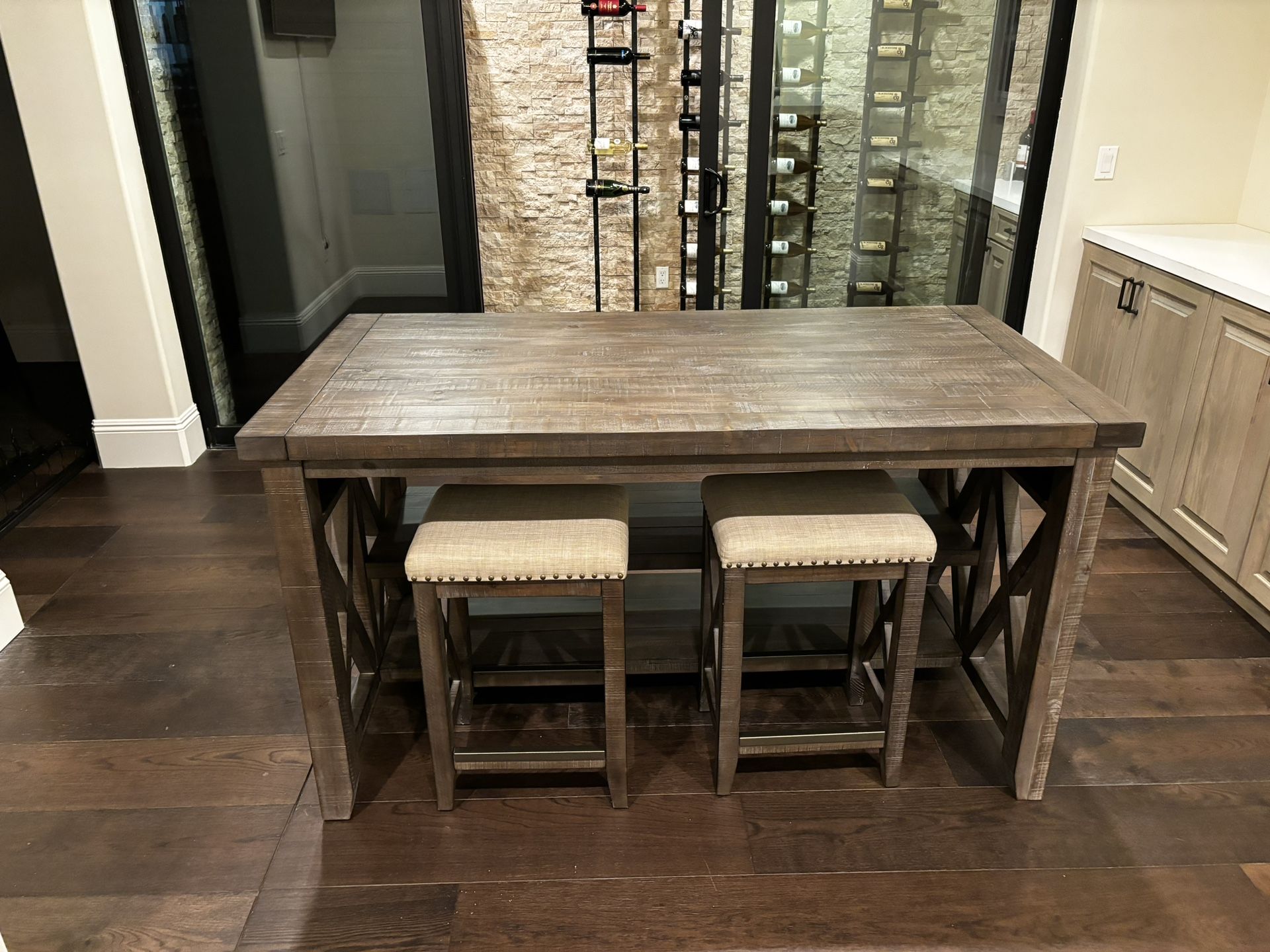 Kitchen Island With Breakfast Bar And Stools