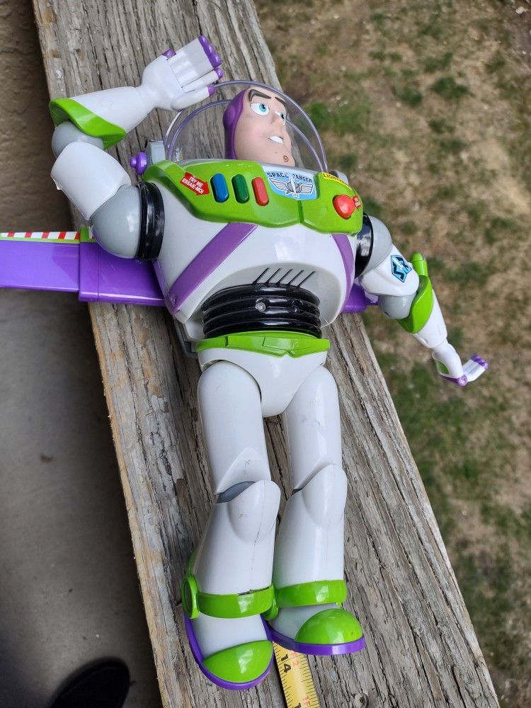 Electronic Buzz Lightyear With Sounds And Light