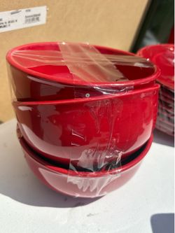 Red plates and bowls