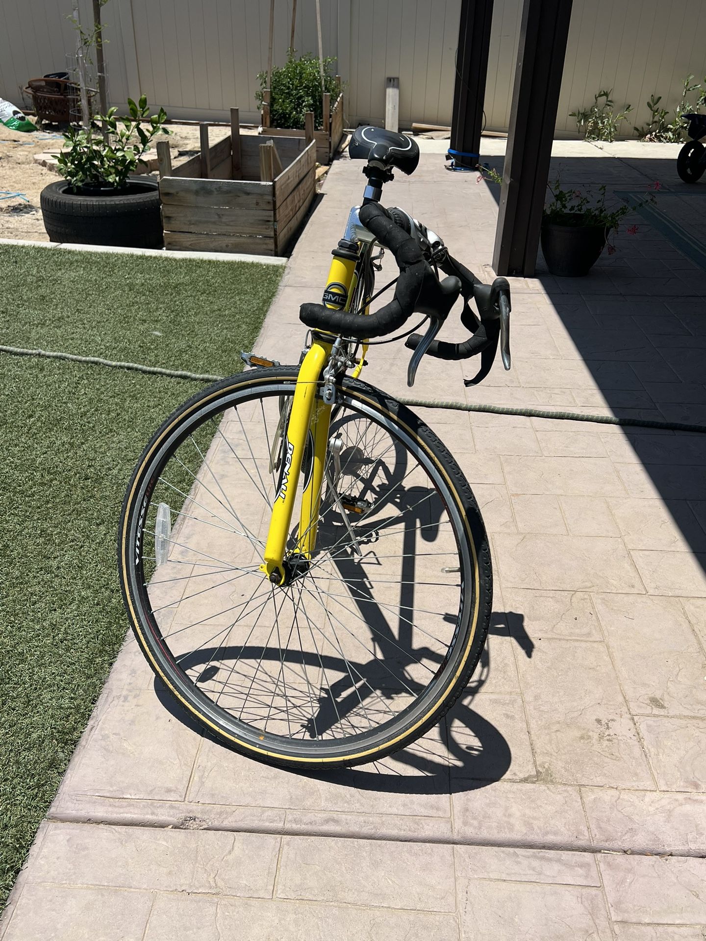 GMC Denali Road Bike