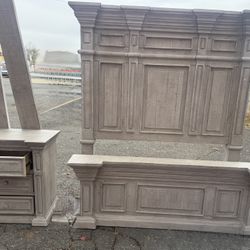 3 Piece Cindy Crawford  HOME Pine Manor Gray Bedroom Set- DELIVERY AVAILABLE 