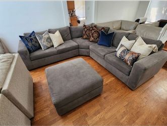 Sectional + Storage Ottoman from Ashley Furniture – Like New!