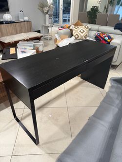 Black Desk with Drawers and Cable Hole