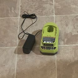 RYOBI CHARGER 18Volt  