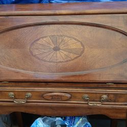 Beautiful  Antiqu Writing Desk