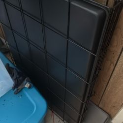 Collapsible Dog Crate 42” X 28”