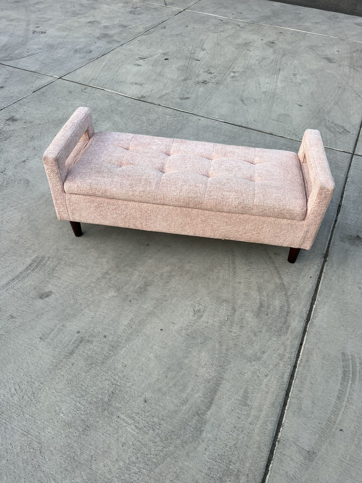Storage bench end of bed ottoman, entryway bench for living room Bedroom, linen pink