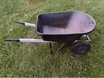 True Temper Dual Wheel Wheelbarrow
