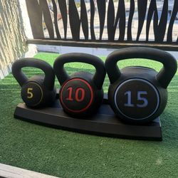 3-Piece Kettlebell Set with Storage Rack, HDPE Coated Exercise Fitness Concrete Weights for Home Gym, Strength Training, HIIT Wor