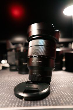 Sony FE 16-35mm f/4 ZA OSS Vario-Tessar T