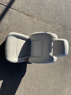 Passenger Seat for a Nissan Leaf 