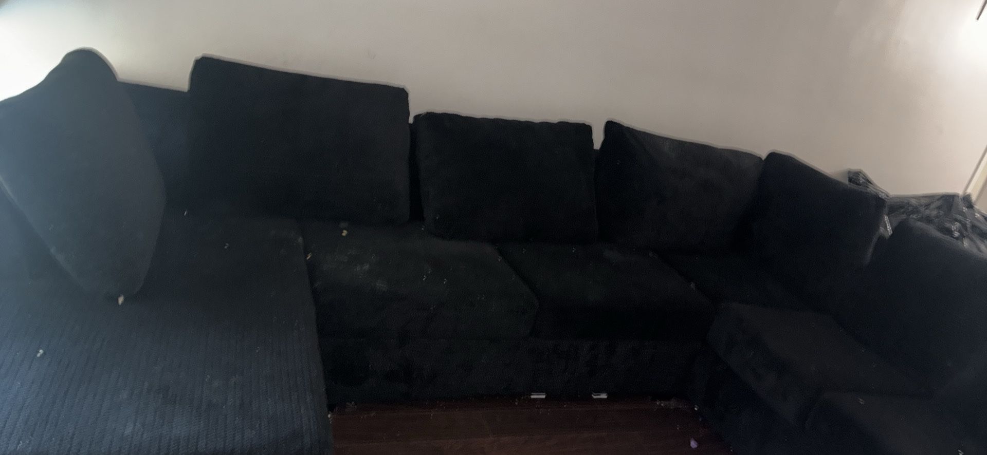Couch Black With Pillows 