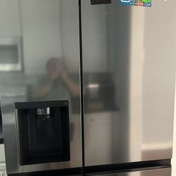 LG Refrigerator
