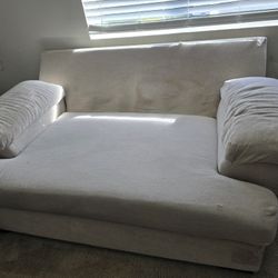 FREE Couches *READ THE WHOLE DESCRIPTION* 