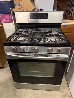Samsung stove, in good condition