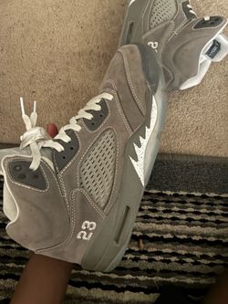 Wolf gray 5s size 10