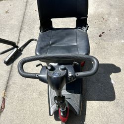 Three Wheel Electric Scooter Chair 