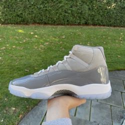 JORDAN 11 COOL GREY 