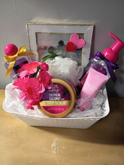 Body wash tropical coconut body scrub.