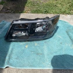 2019 Dodge journey Driver side only Headlight
