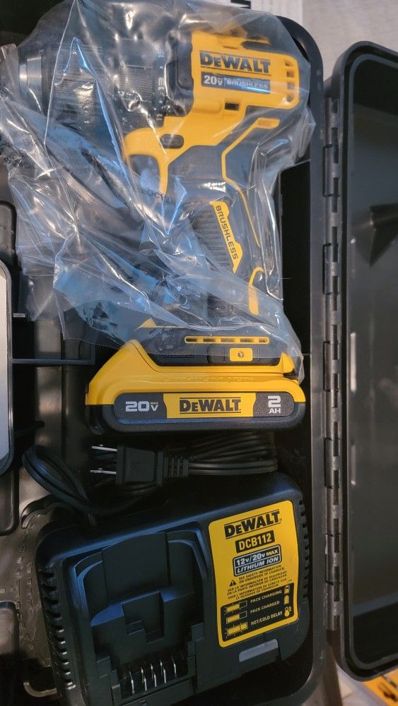 Dewalt Drill Kit
