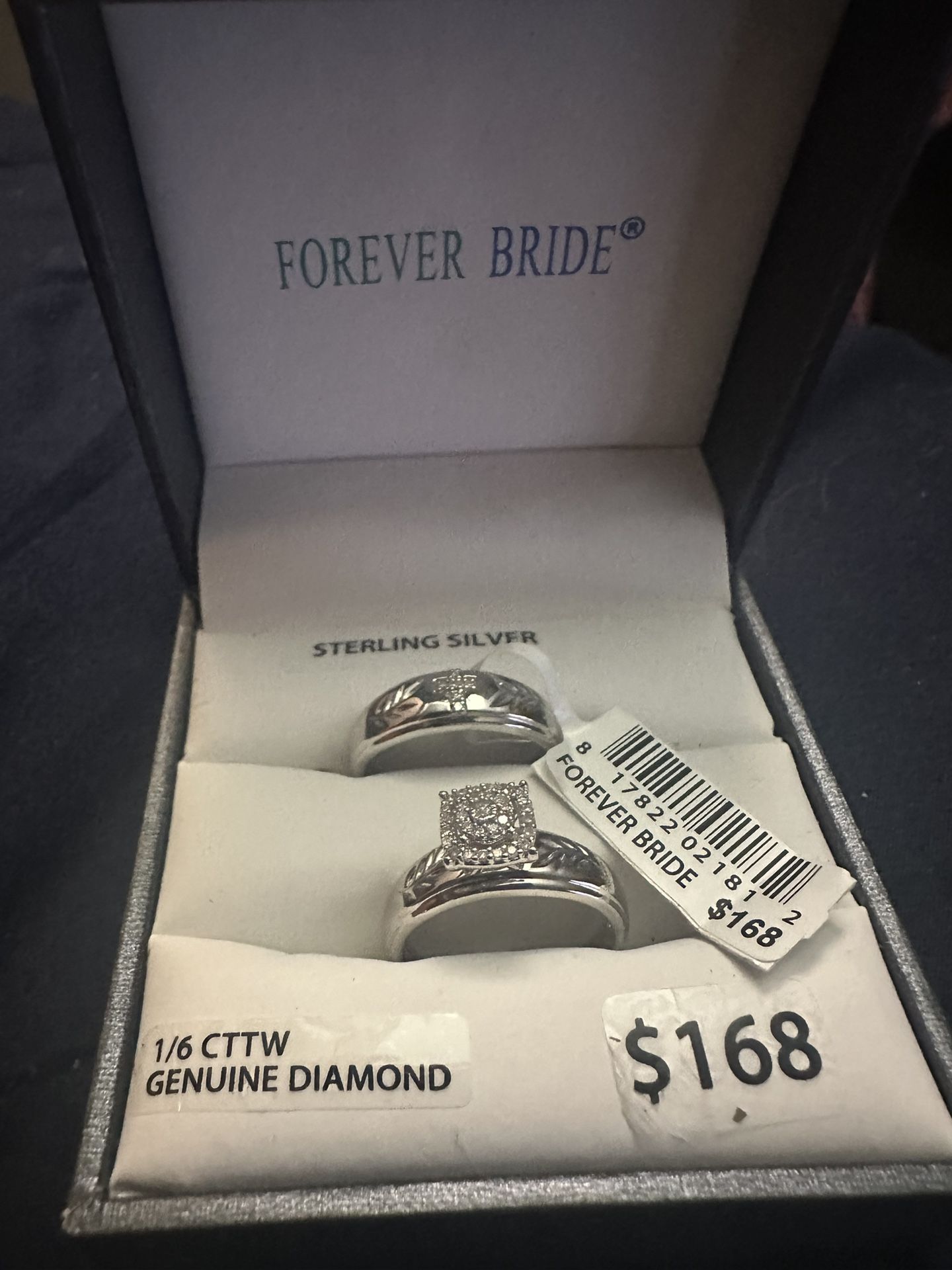 1/6 CTTW genuine Diamond, Sterling Silver Bridal Set