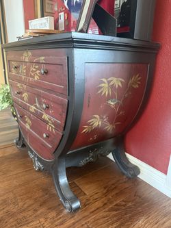 Dresser