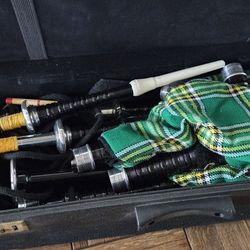 Bagpipes New Never Used