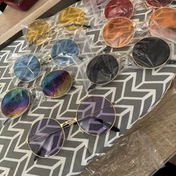 Round Sunglasses 🕶️