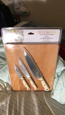 Brand new knife set