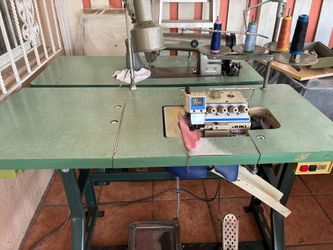 Juki MO-2500 Industrial Overlock Sewing Machine