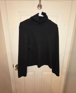 Women's Black Turtle Neck Long Sleeve Size 1XL